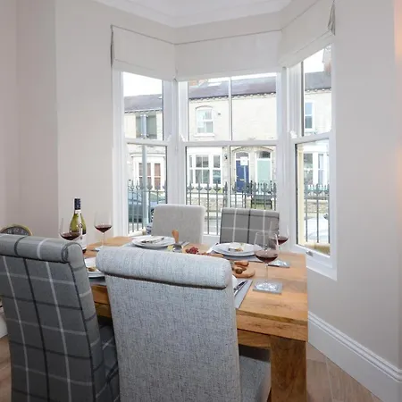 Bishops Court Holiday home York